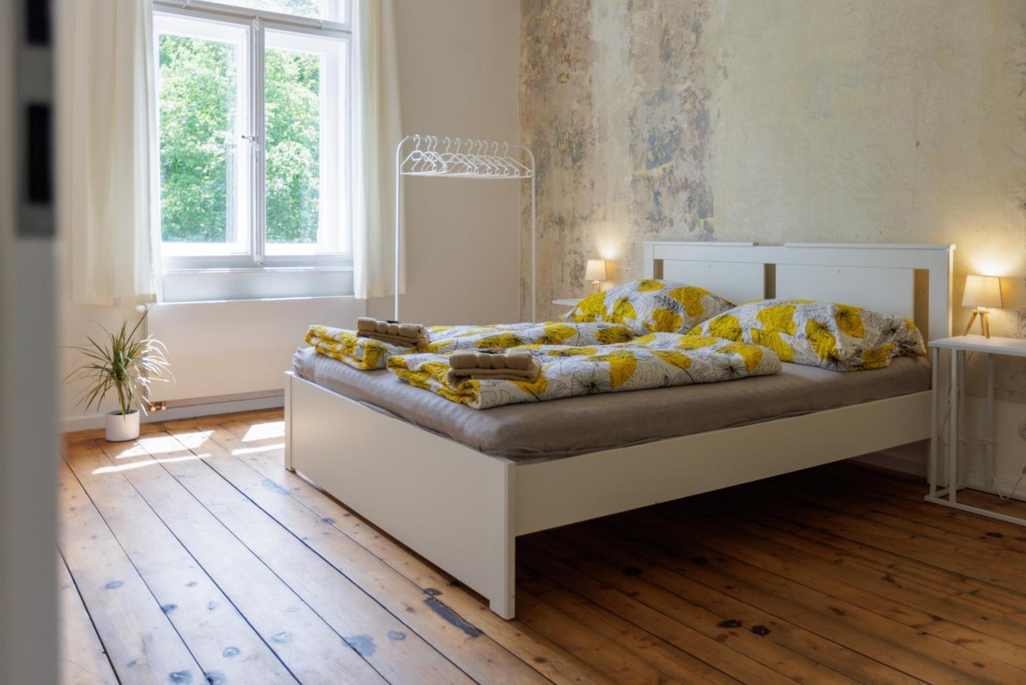 Design Apartment In The Heart Of Карловы Вары Экстерьер фото